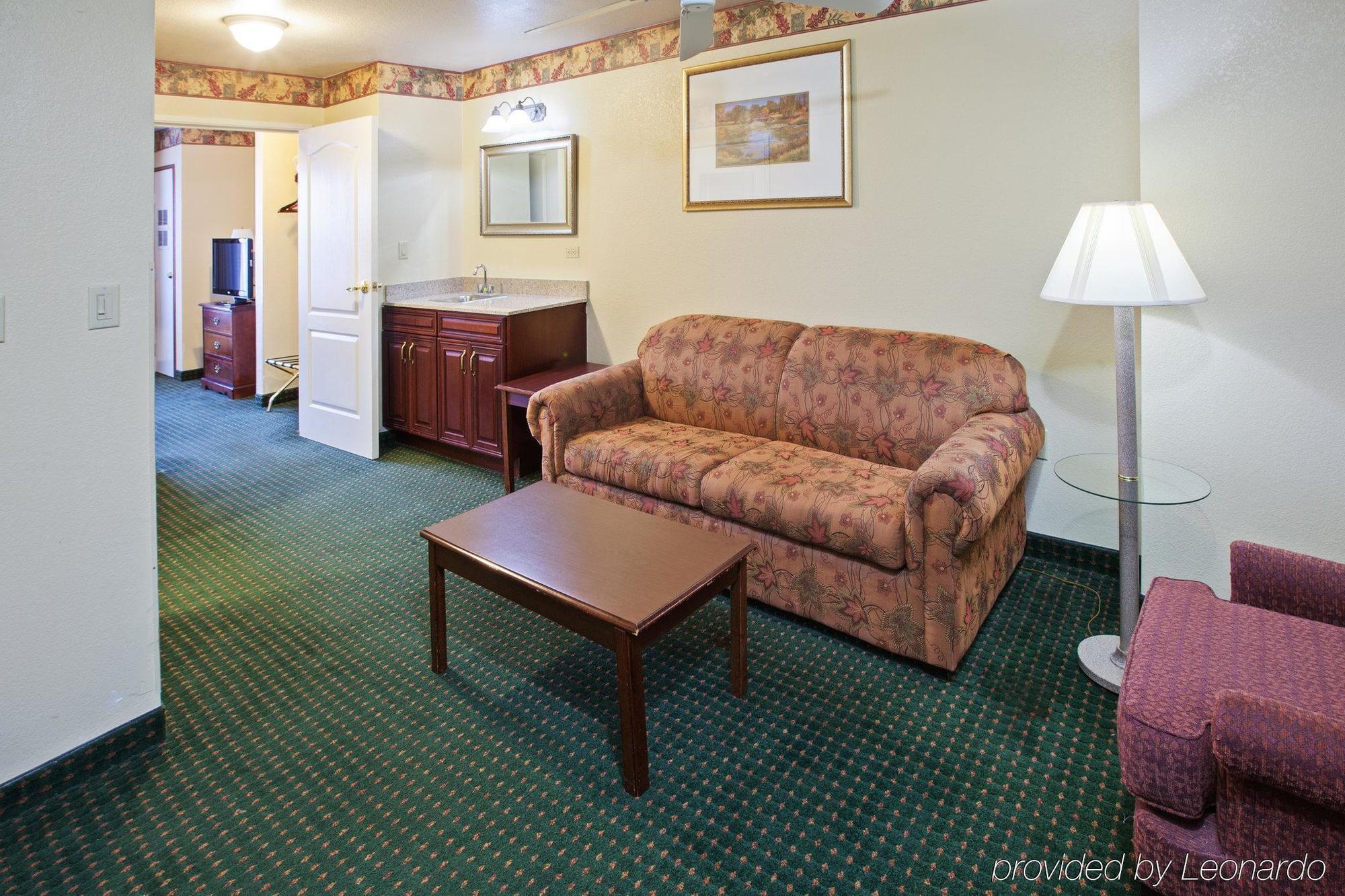 Country Inn & Suites By Radisson, Elkhart North, In Eksteriør bilde