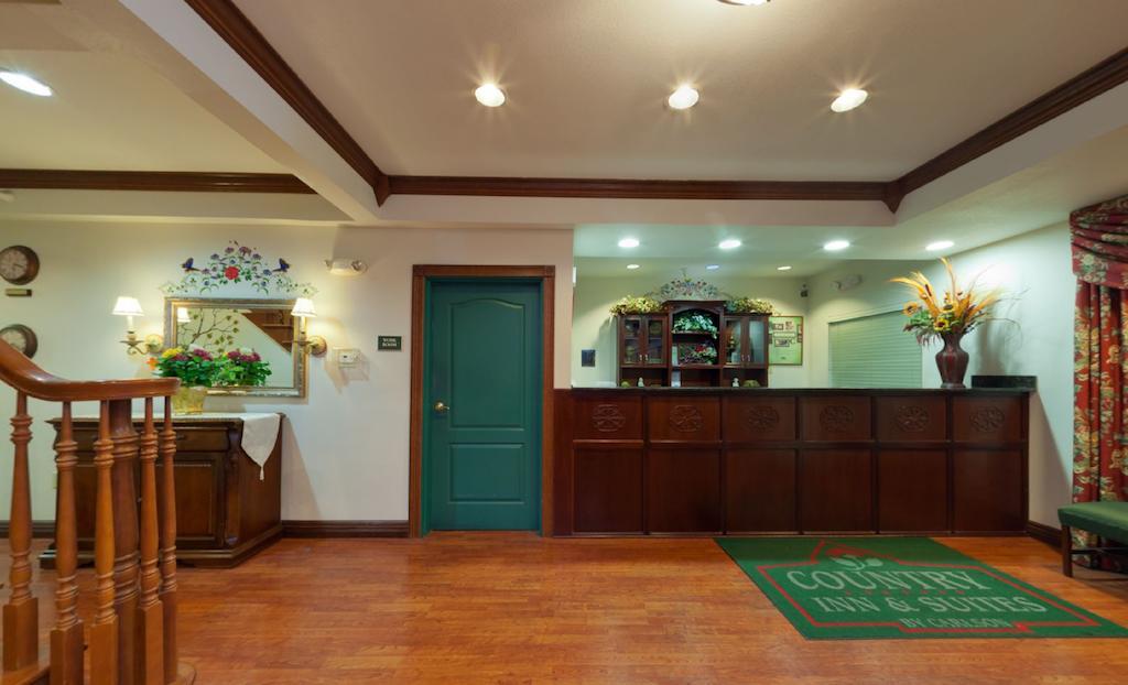 Country Inn & Suites By Radisson, Elkhart North, In Eksteriør bilde